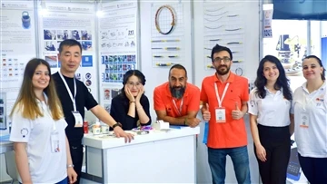 Turkiya xalqaro mahkamlagich sanoati ko'rgazmasi qizg'in davom etmoqda